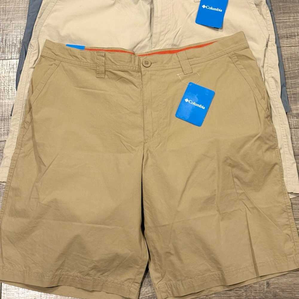 Columbia Men’s Shorts New  36” Modern Classic